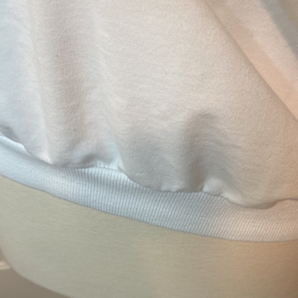 NWOT Romwe Outer Banks Lightweight Sweatshirt Size Medium - Picture 4 of 5